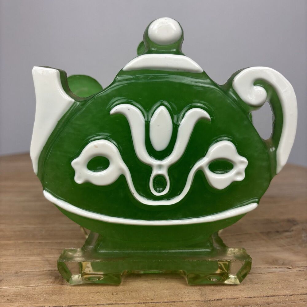 Vintage Lucite Green Teapot Coffee Napkin Holder 60s 70s Retro MCM Kitchen Decor - Picture 2 of 16